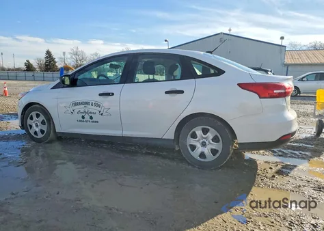 2018 Ford Focus S from USA, damaged, VIN 1FADP3E22JL266652